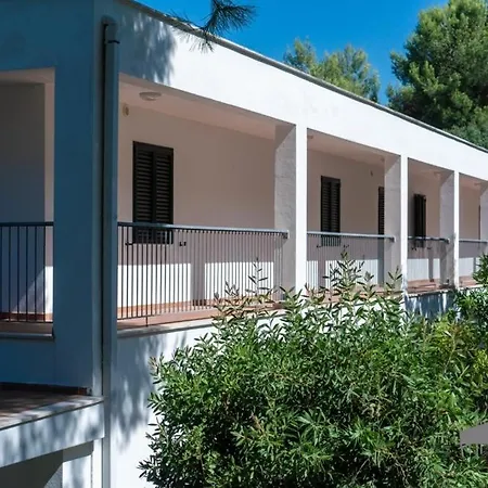 Villaggio Lunga 3* Vieste