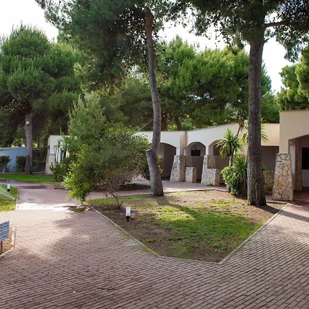 Villaggio Lunga 3*